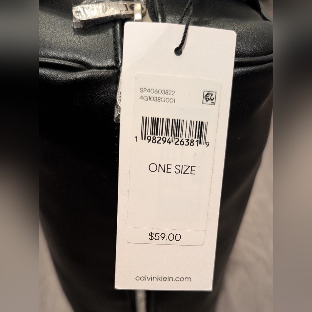 Calvin Klein Black Belt Bag for Men - Picture 4 of 4